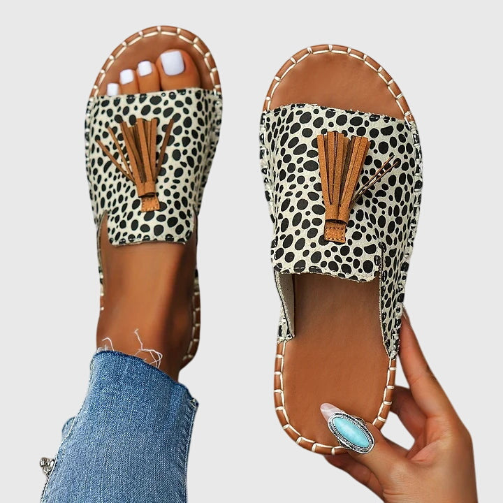 Leopard White / 12