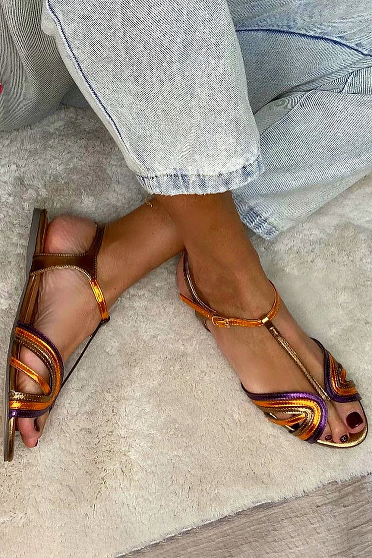 12 / Multicolored