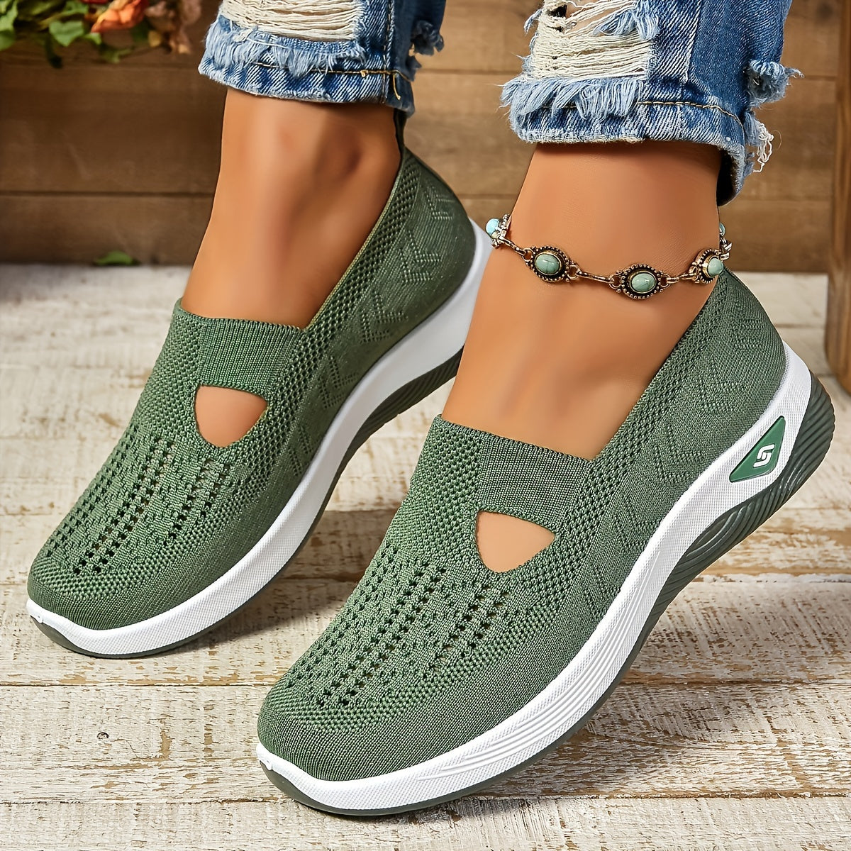 Green / 10.5