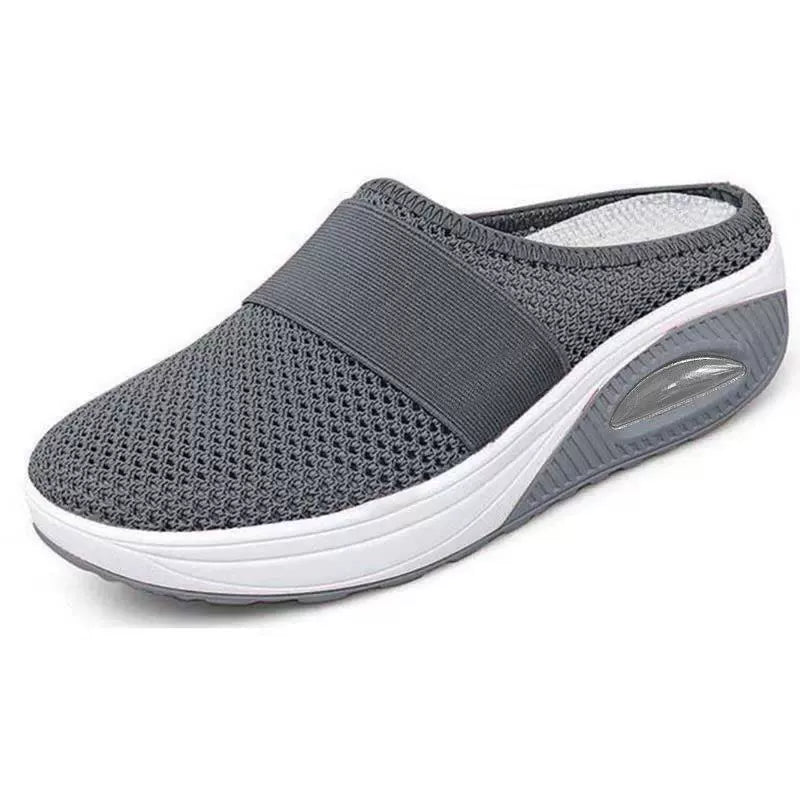 Dark Gray / 10.5