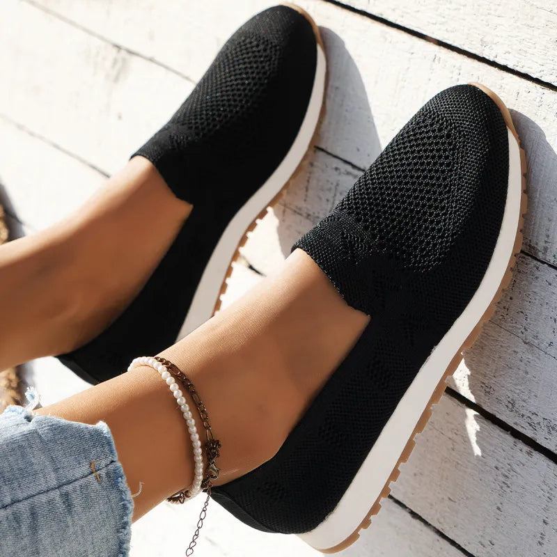 Black / 10.5