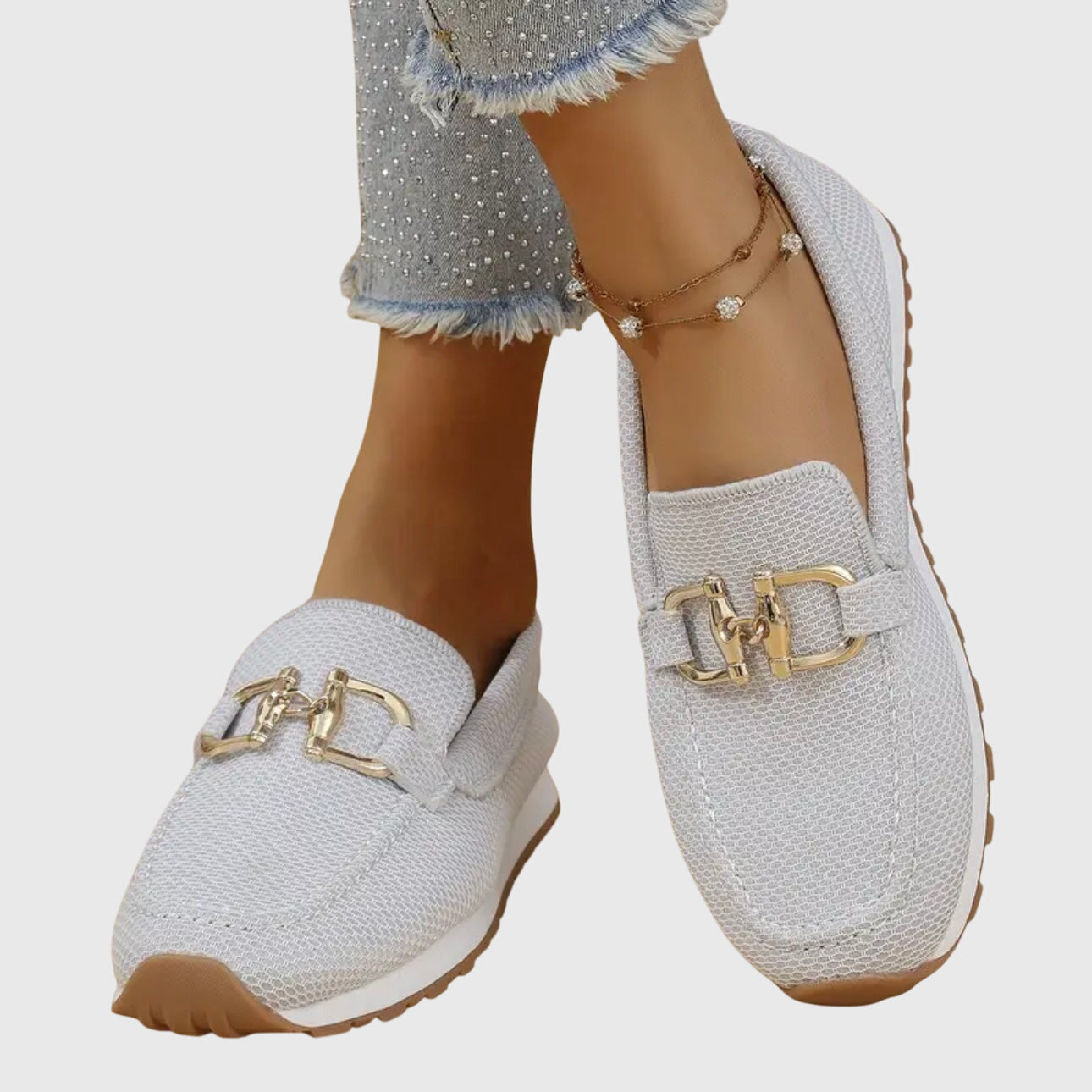 White / 12