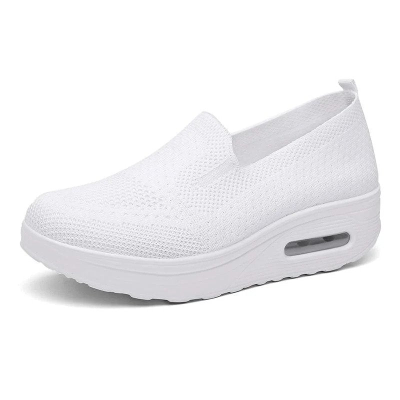 White / 10.5