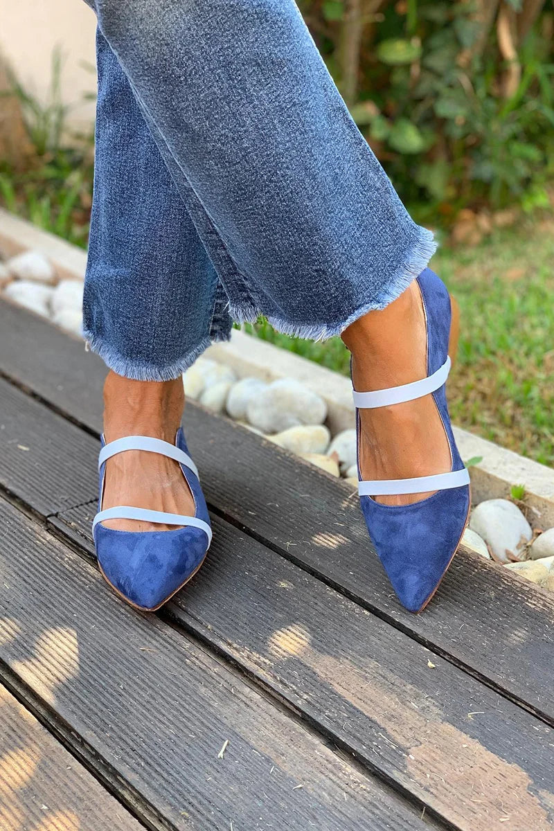 Blue / 11