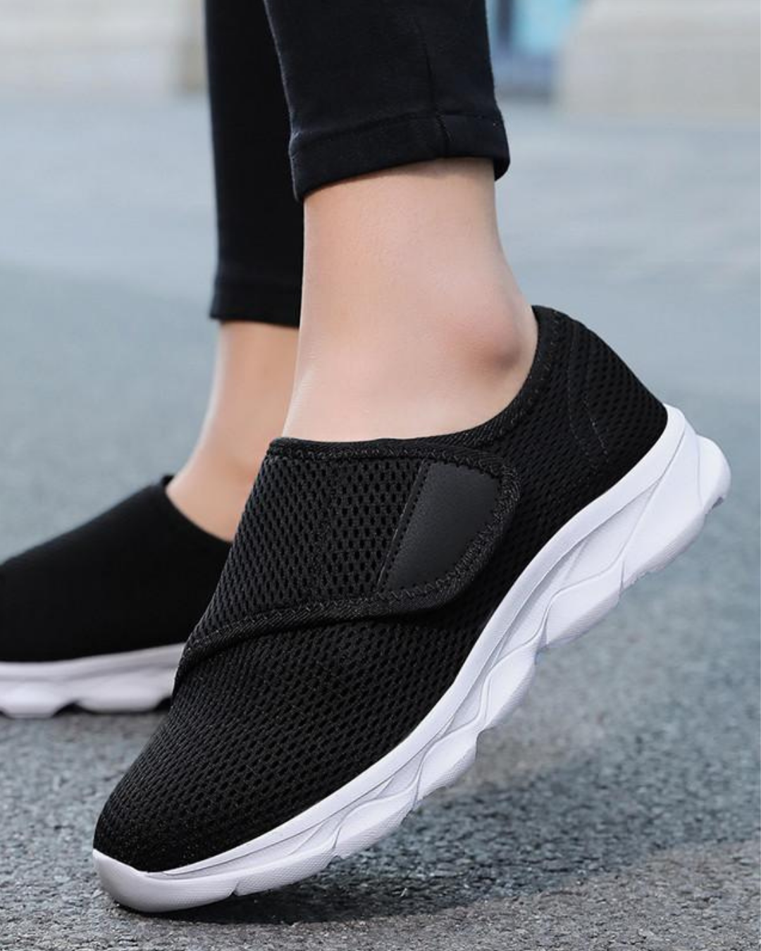 Black / 10.5